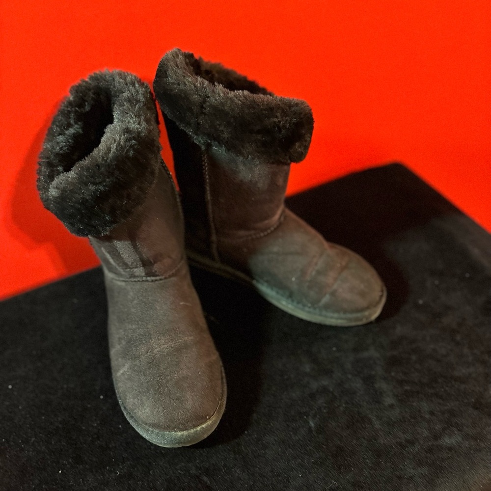 APRES slip on boot. Size 7